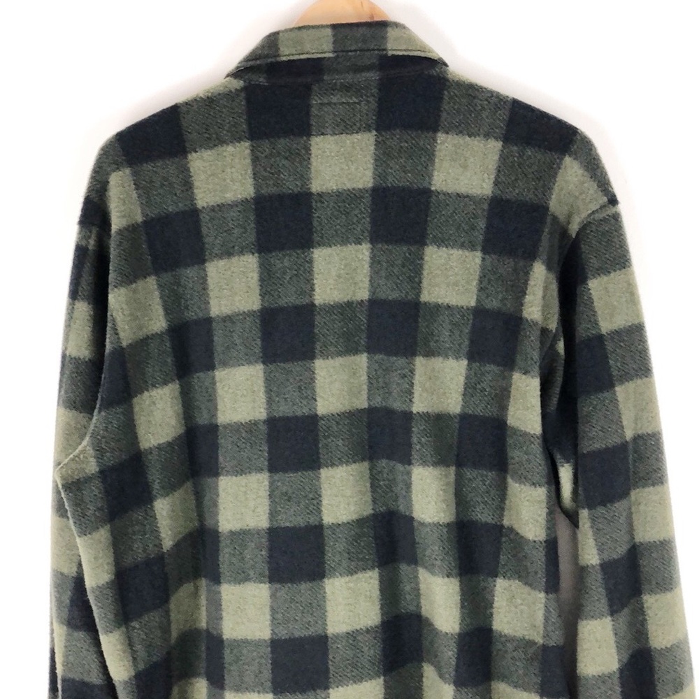 Wrangler Men's Dark Green Plaid Fleece Shacket - Picture 6 of 8